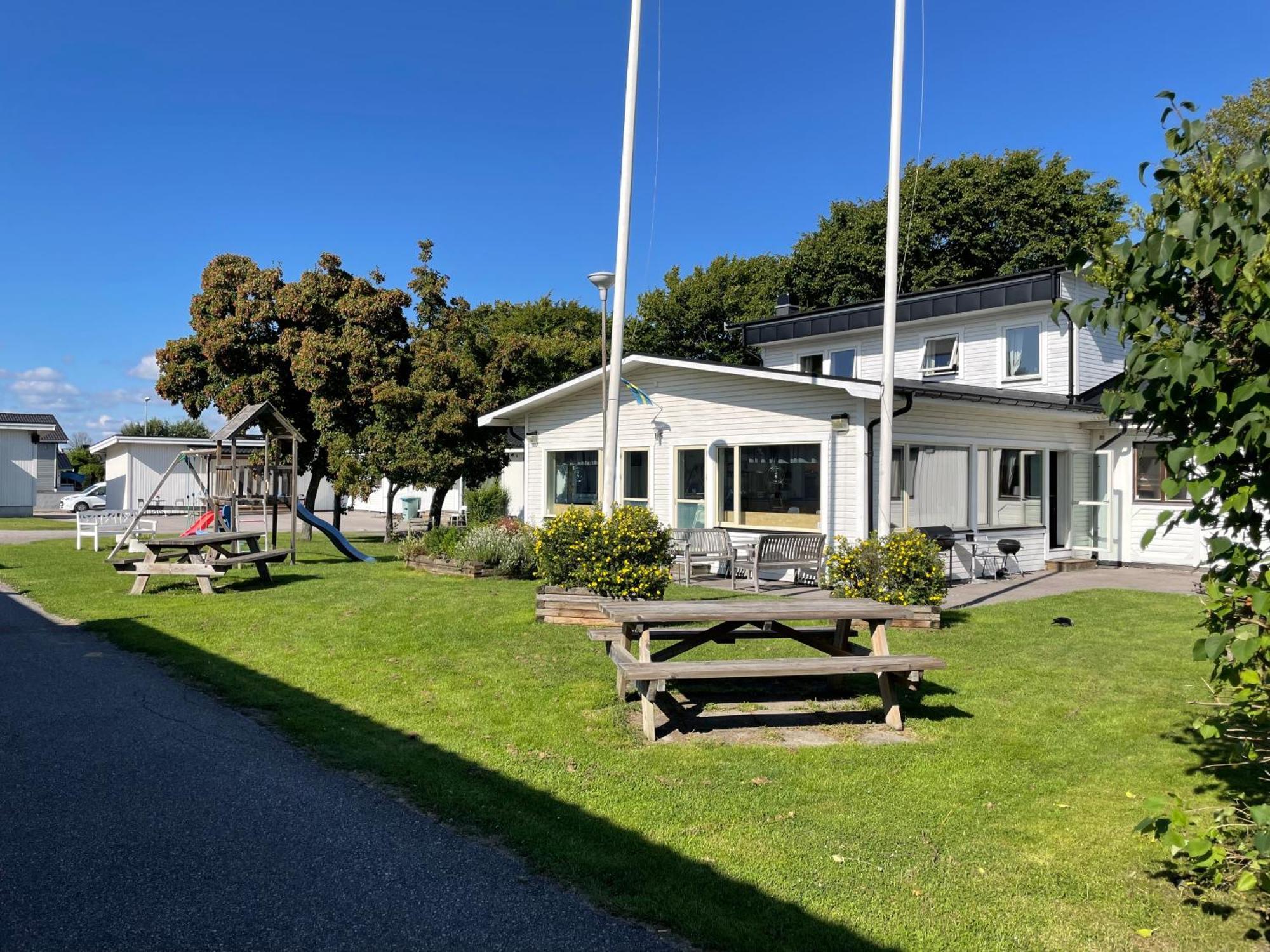 Turistgarden Norrkoeping Hostel Exterior photo